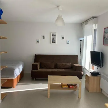 Confortable Pour 4 Pers A Arette, Kitchenette, Parking, Casier A Skis - Fr-1-602-99 *